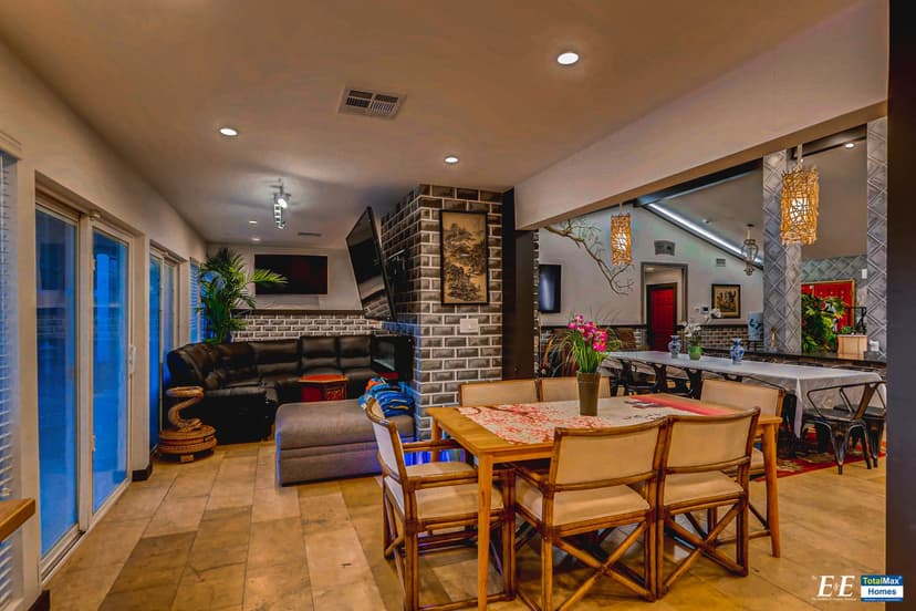 Luxury Amenities